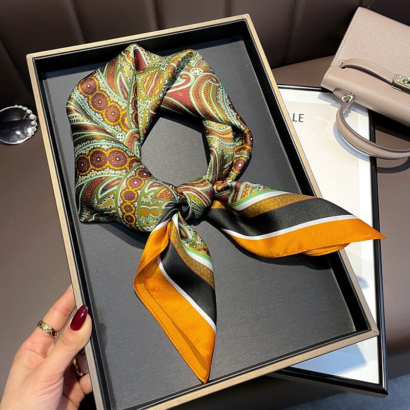 100% Mulberry Silk 27" Square Scarf Women Neckerchief Wrap Green Orange Paisley