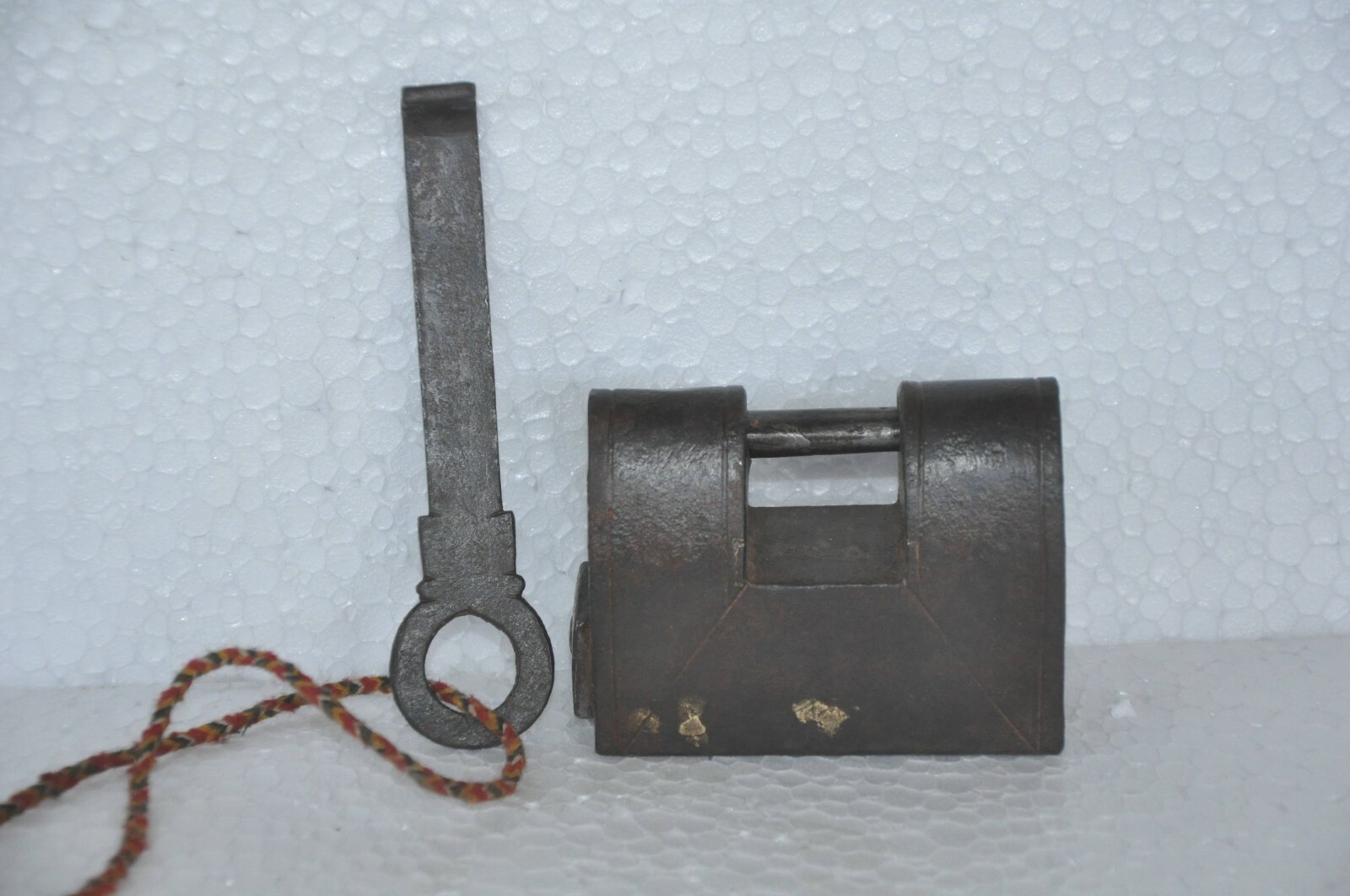Vintage Iron Handcrafted Solid Strip System Padlock, Nice Patina