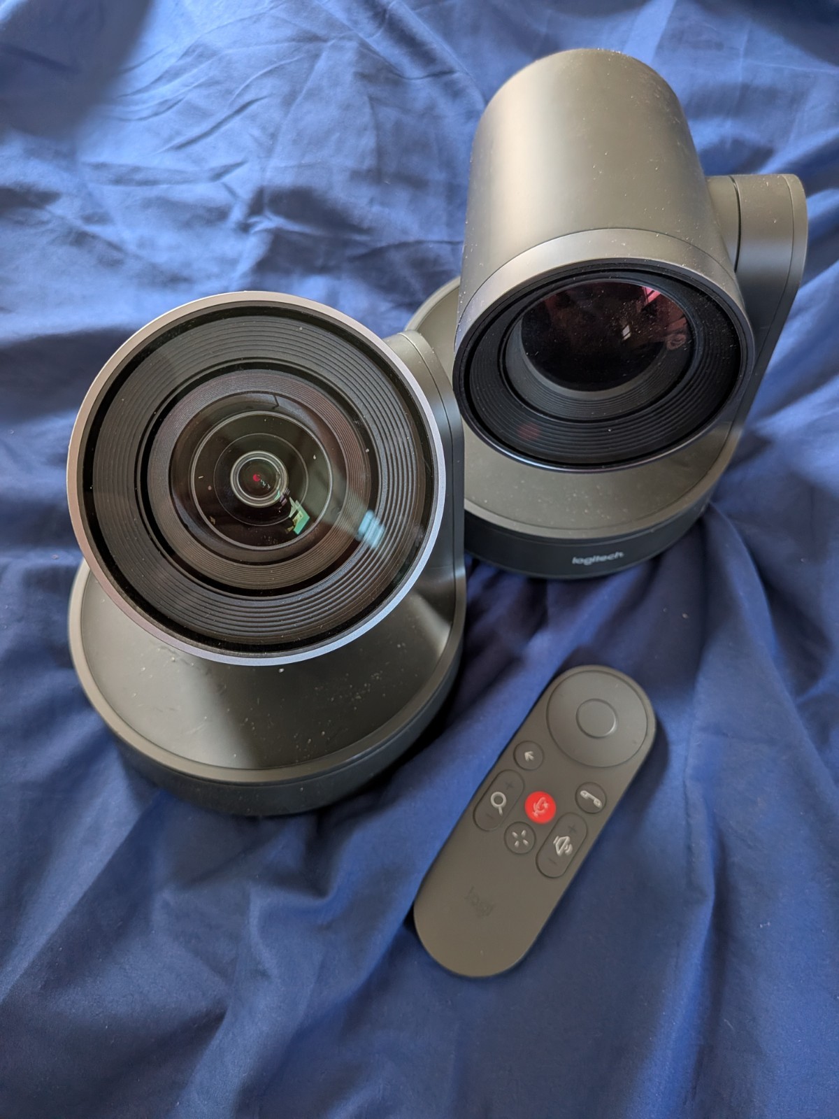 Logitech V-R0010/860-000569 Rally UHD 4K Conference Webcam Set of 2 + Remote