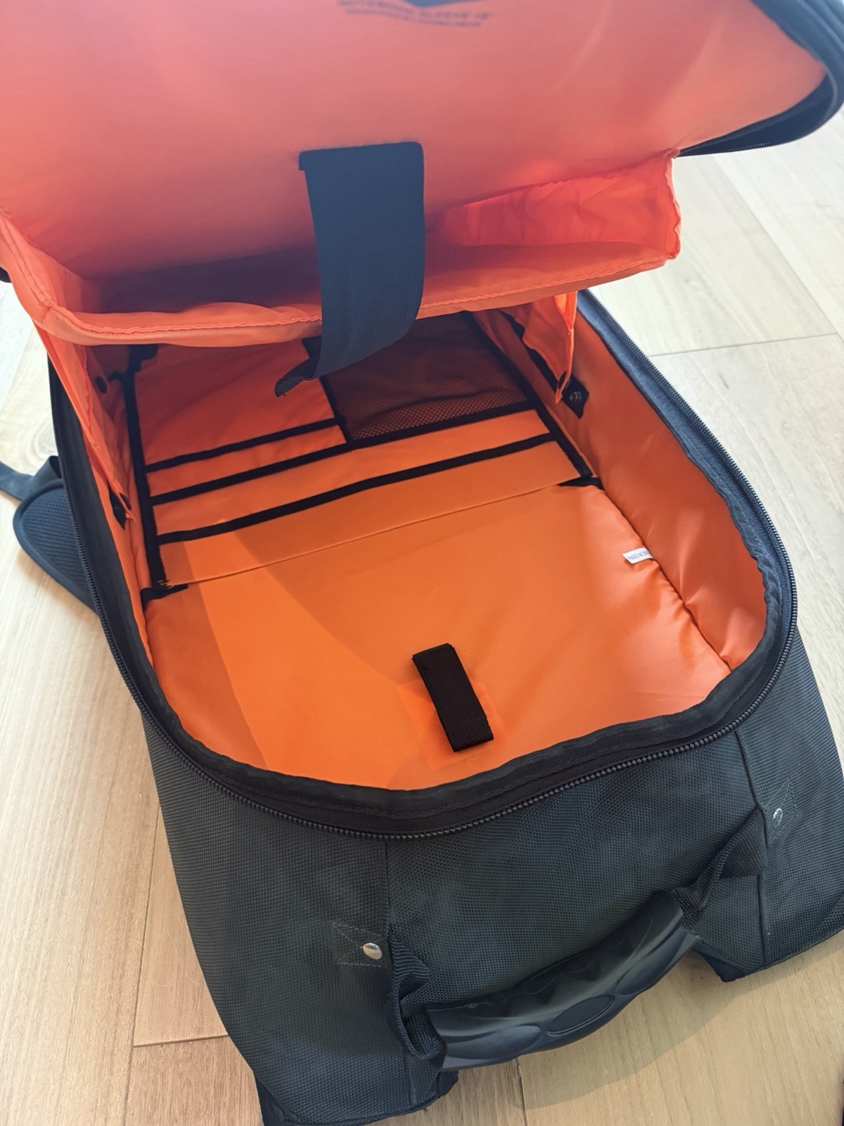Native Instruments Traktor Kontrol S4-Namba Gear Backpack-Laptop stand-Cords