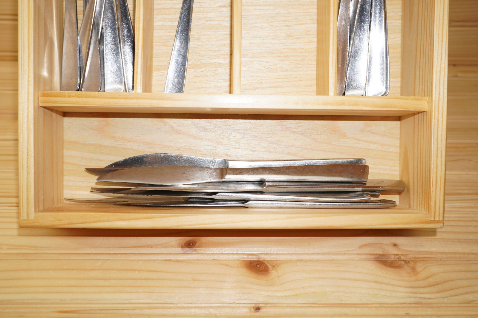 Linmark LNM3 27 Pieces Dinner Forks Table Spoons Knives Meat Fork