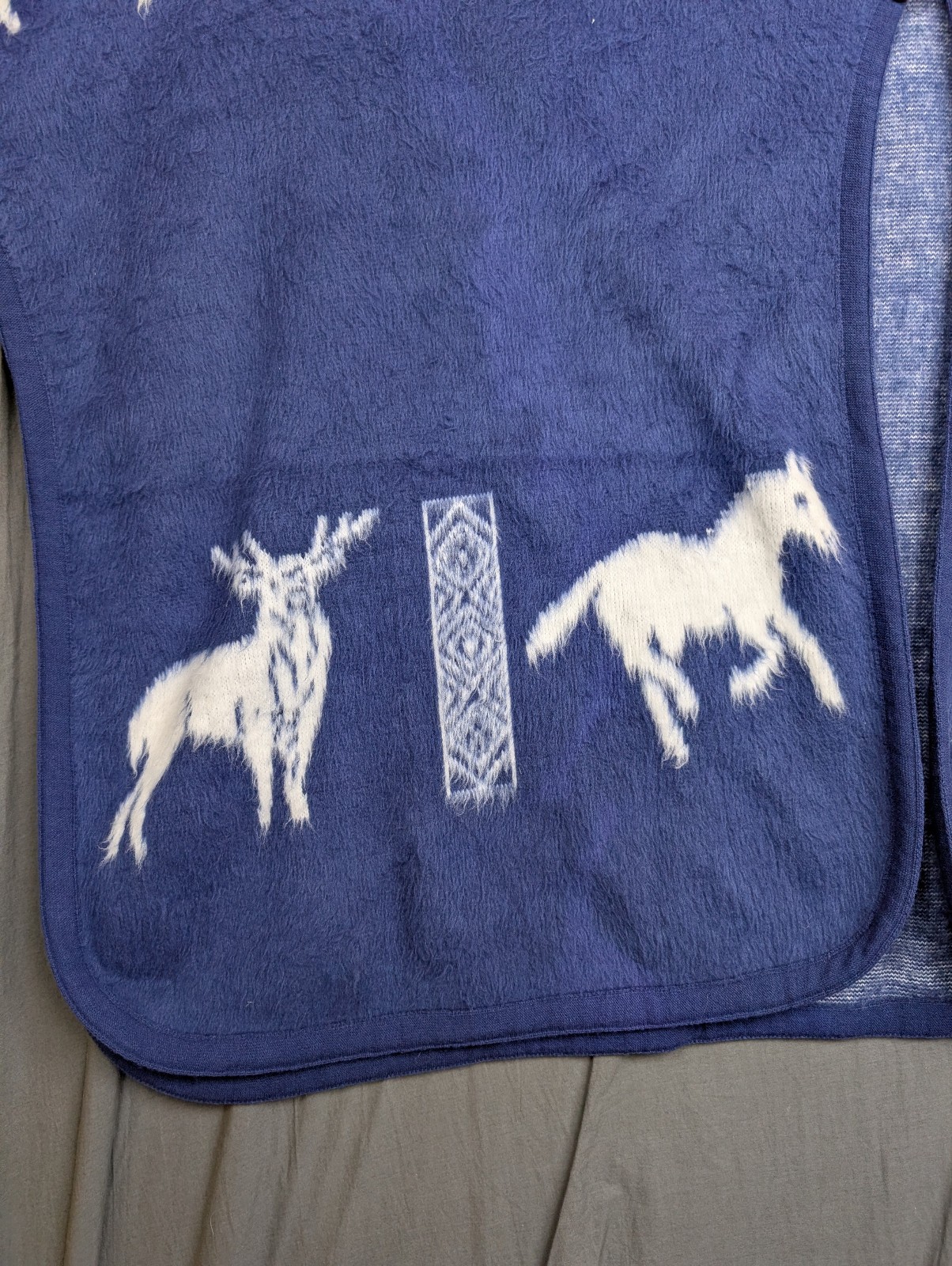Mexican Gavan Wild Horse and Deer Design
