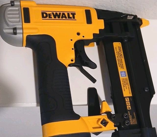DEWALT DWFP2350 Pneumatic Pin Nailer Yellow/Black Model DWFP2350 Pin Type