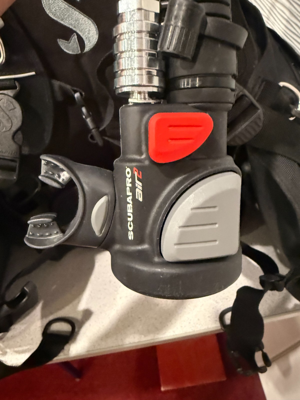 Scubapro Glide Pro BCD with Air 2 - Size LG