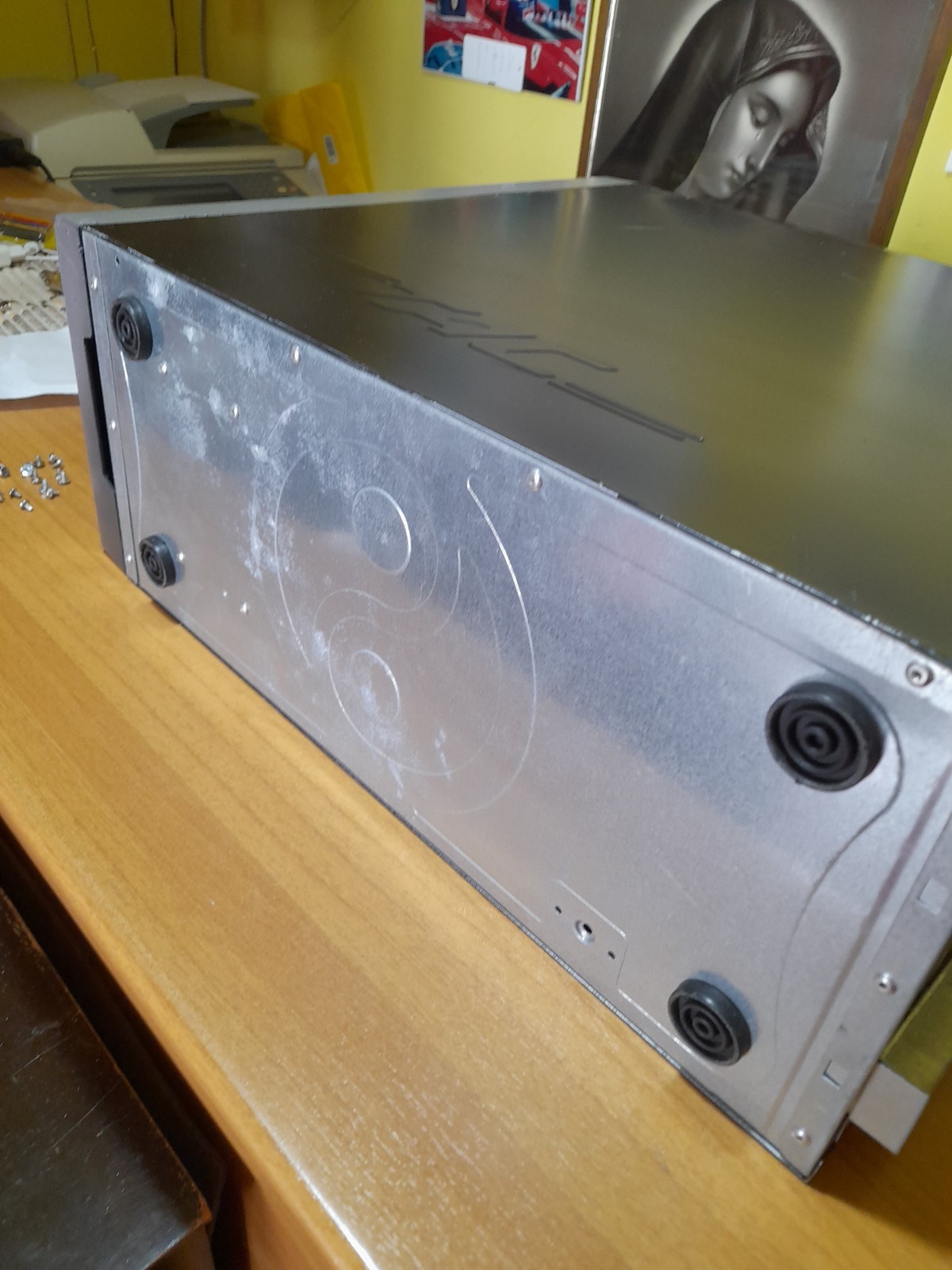 USED DESKTOP CASE