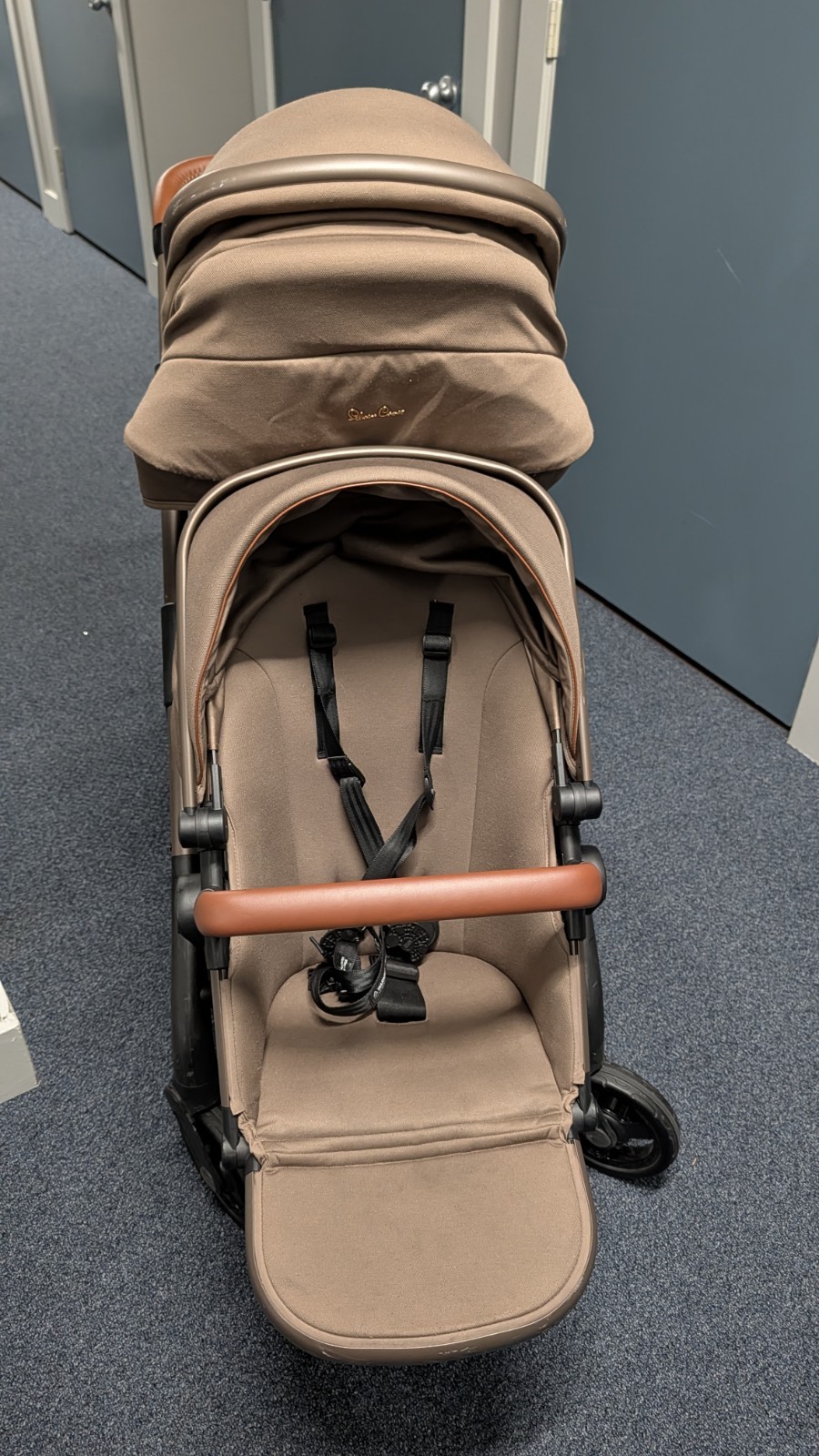 Silver Cross Wave 3 Stroller, Bassinet, Wave Board + Extra Accessories Brown