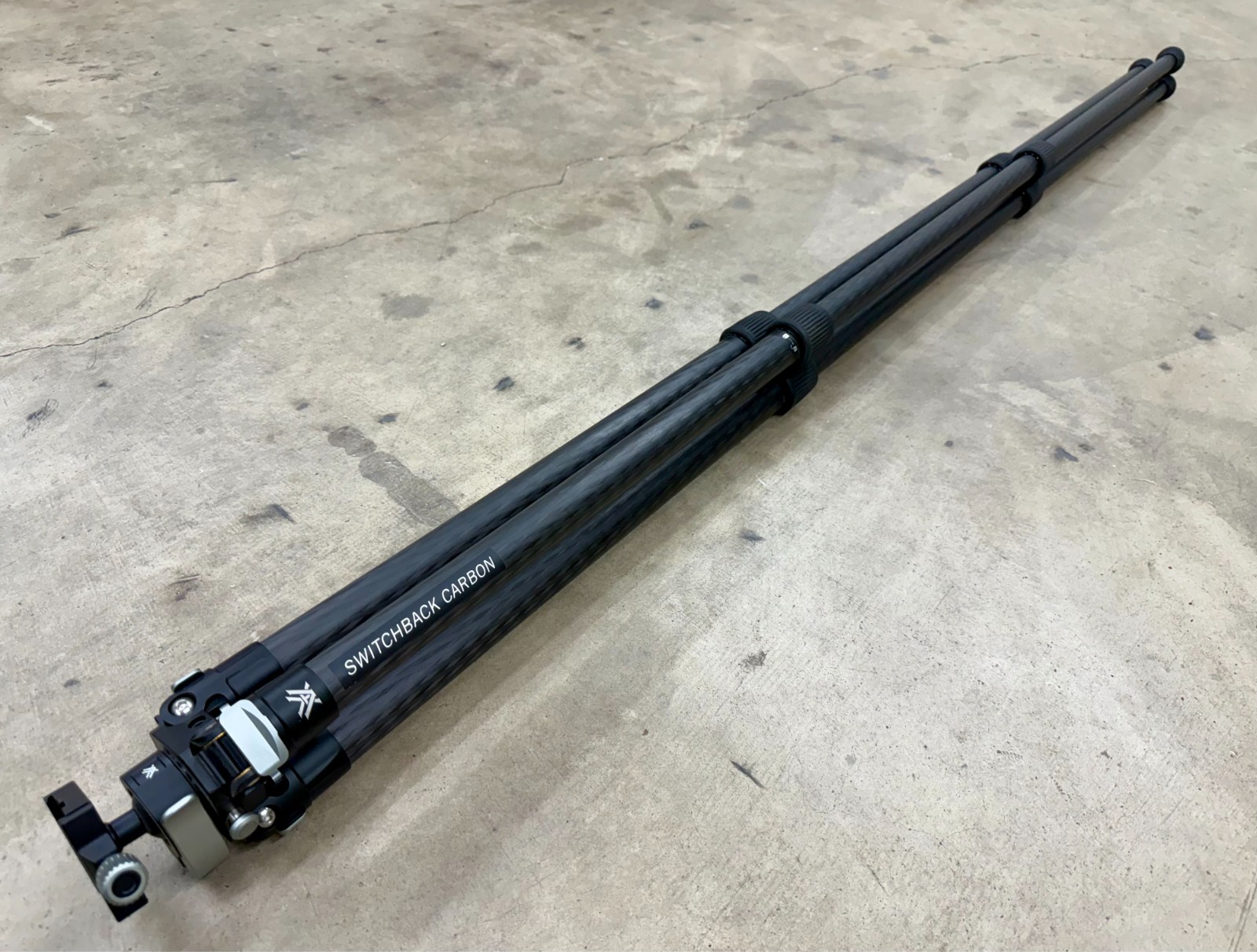 Vortex Optics Switchback Carbon Tripod W Pan Tilt Head Bubble Level & Case