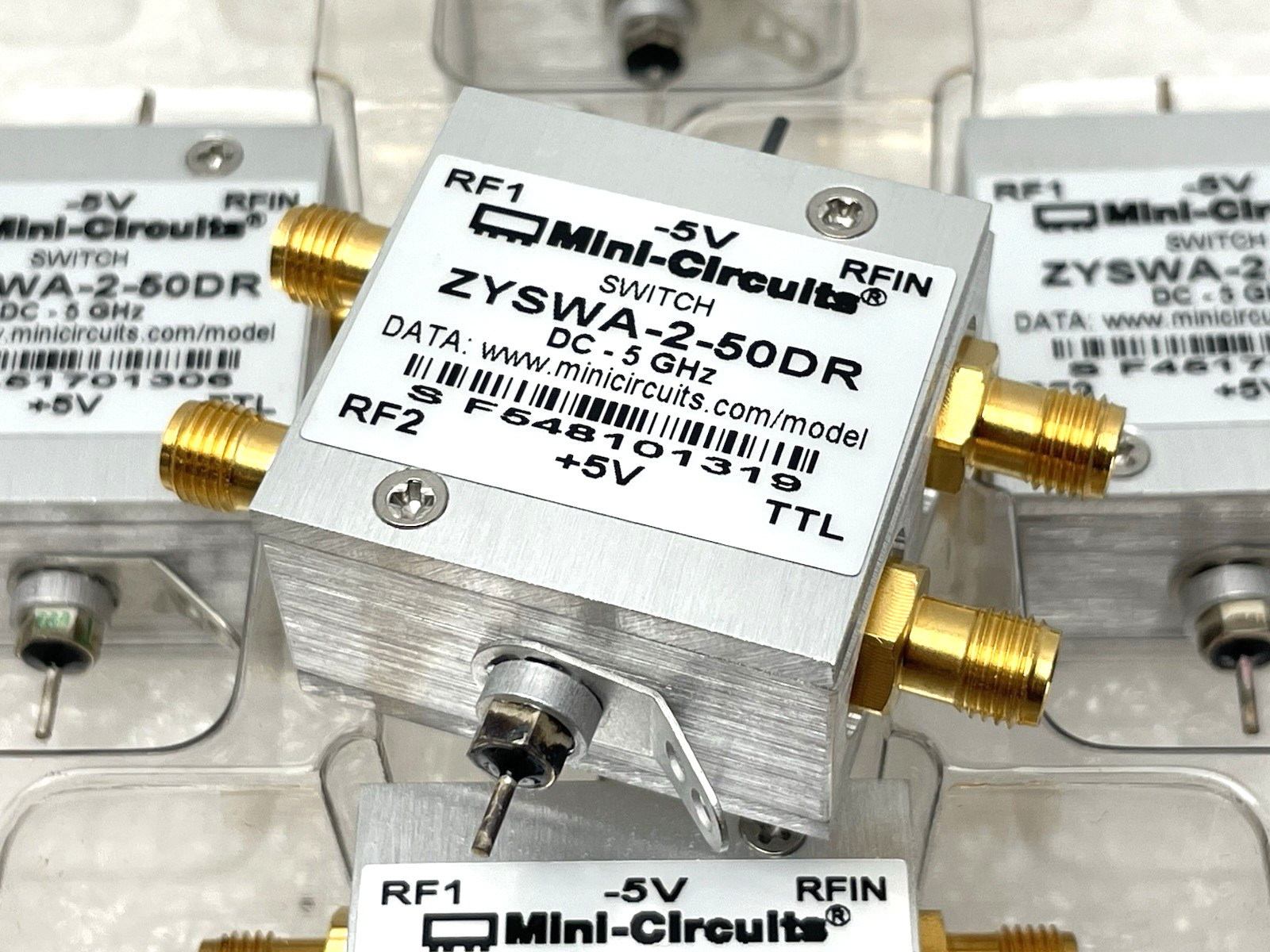 NEW MINI-CIRCUITS ZYSWA-2-50DR ABSORPTIVE SPDT RF SWITCH -5V DC 5 GHz SMA QTY