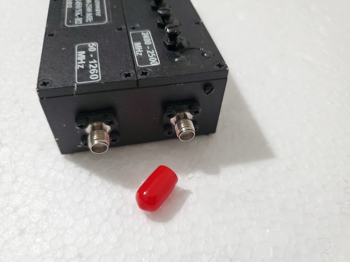 G-Way Microwave Diplexer CD1260/2450/SK-B2, 50-1260 / 2400-2500 MHz SMA Conn.