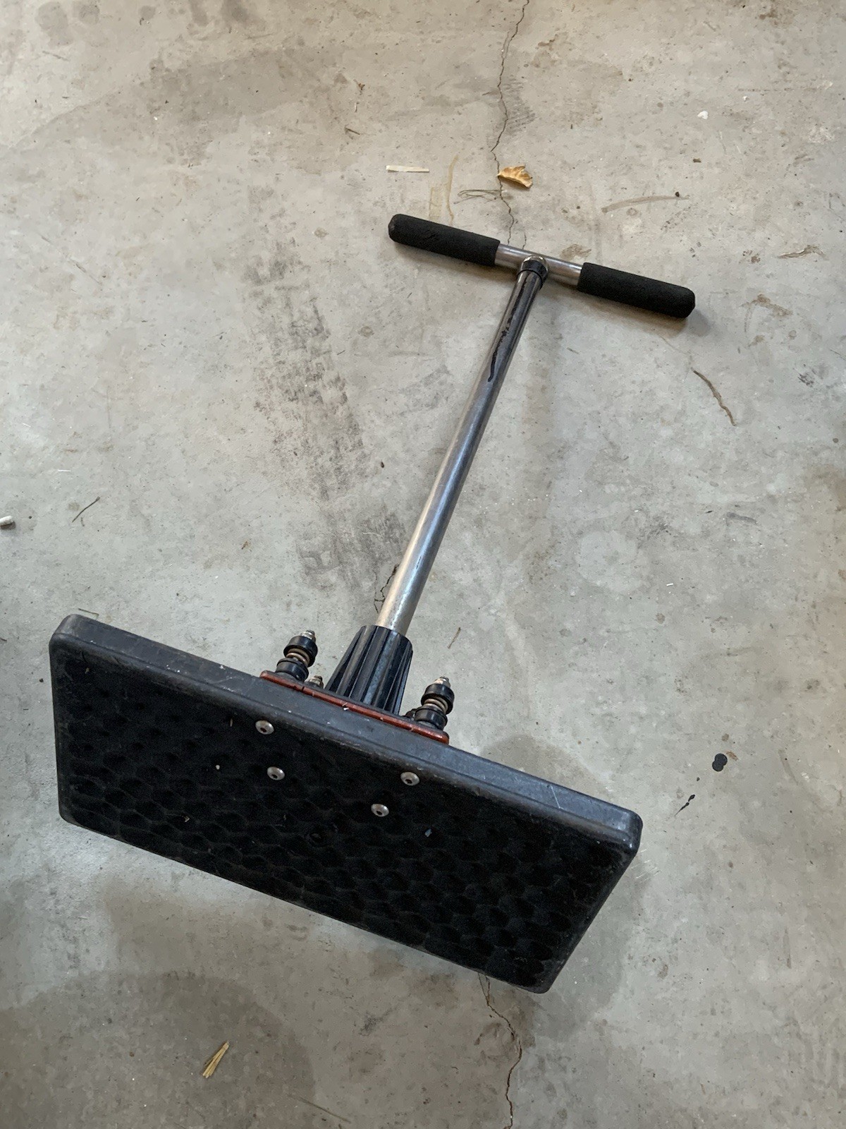 Water Claw Deluxe Small 8" x 14" Sub Surface Flood Extractor