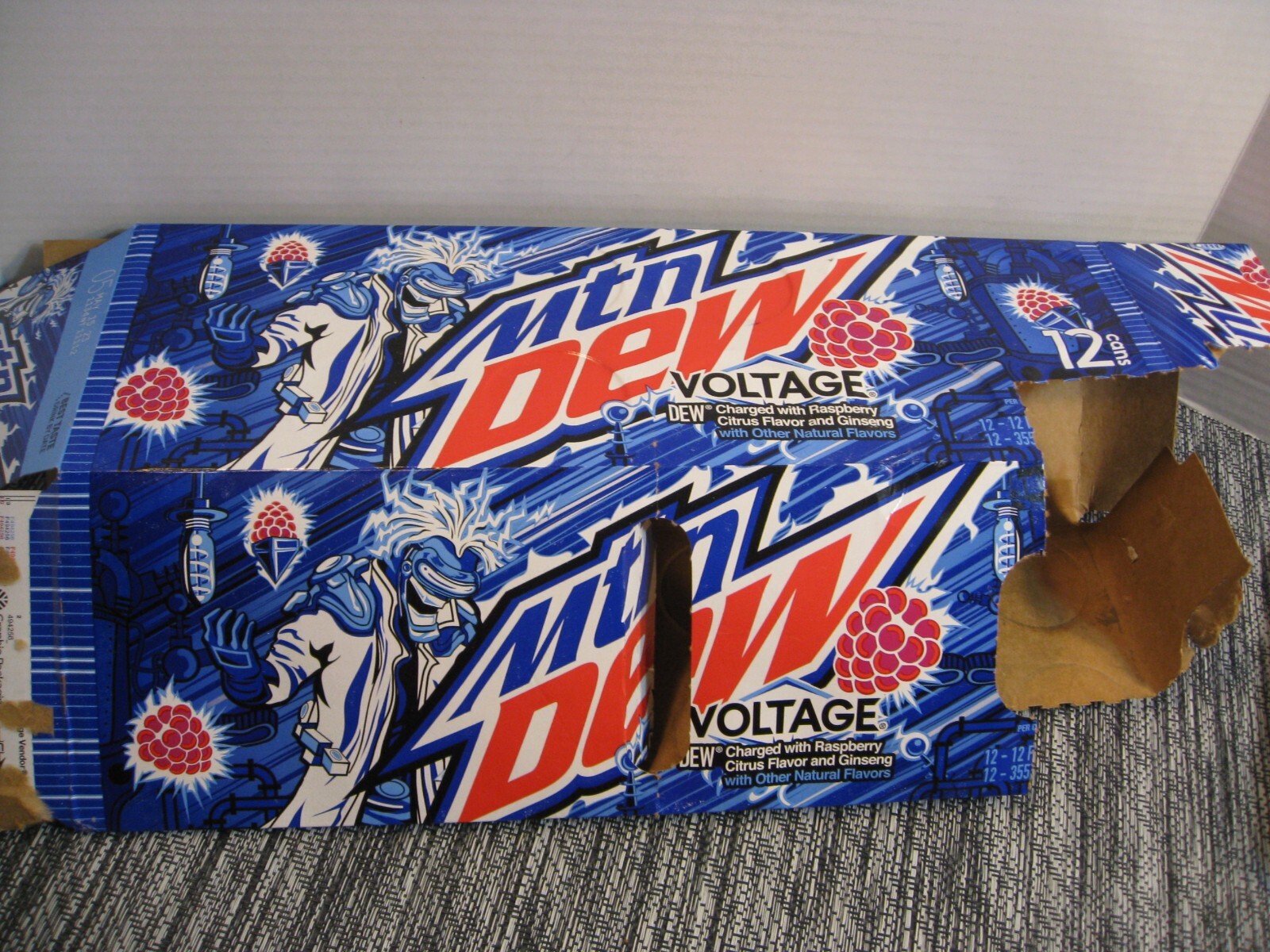 Mountain Dew EMPTY Box Carton (Opening missing)  - Voltage - 2023