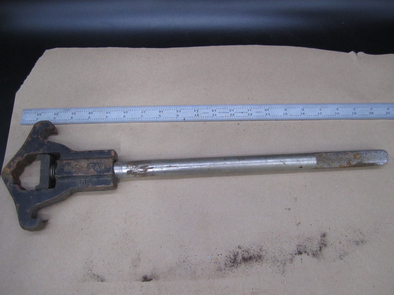 Red Head 105 Fire Department  Hydrant Spanner Wrench
