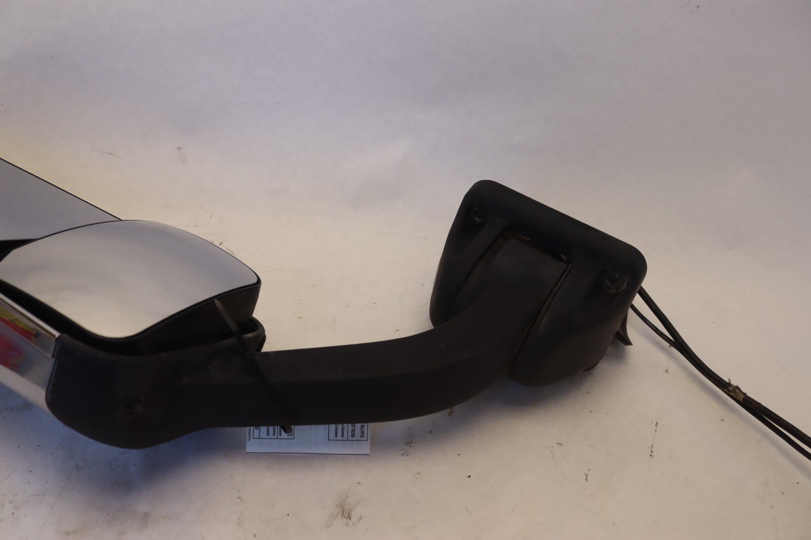 2008-2017 FREIGHTLINER CASCADIA 125 FRONT LEFT DRIVER SIDE DOOR MIRROR OEM