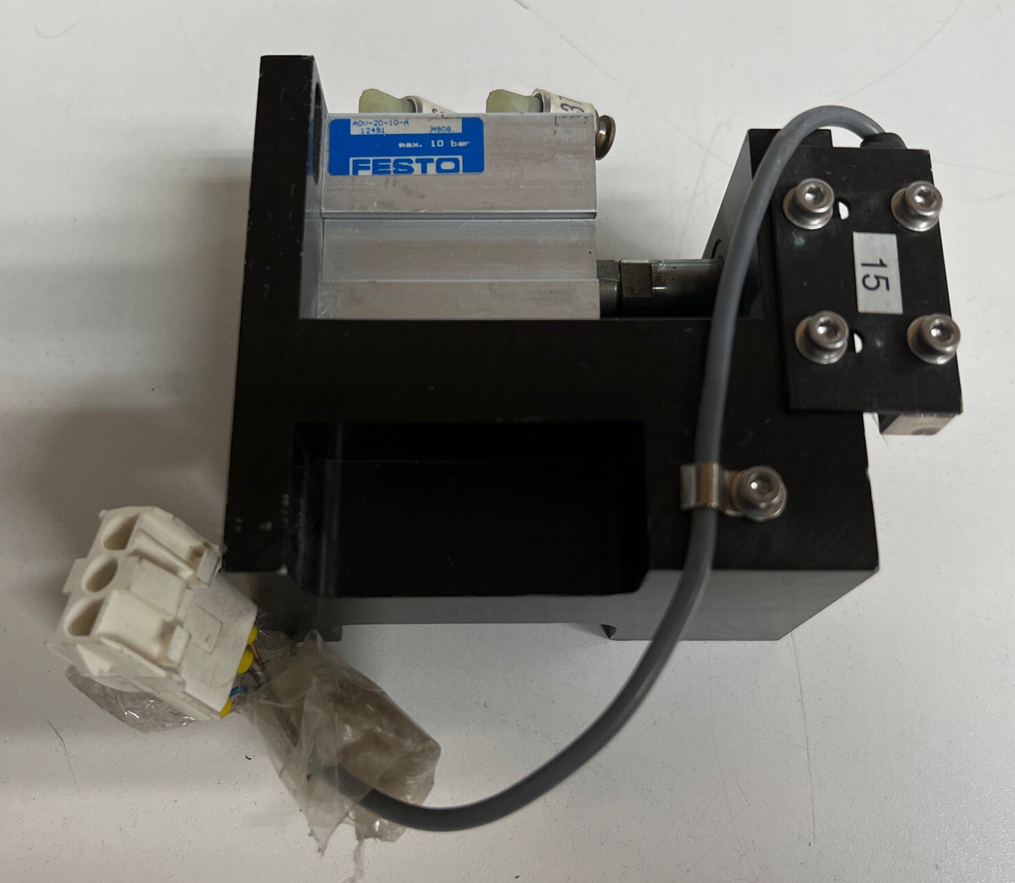 FESTO ADU-20-10-A , ....