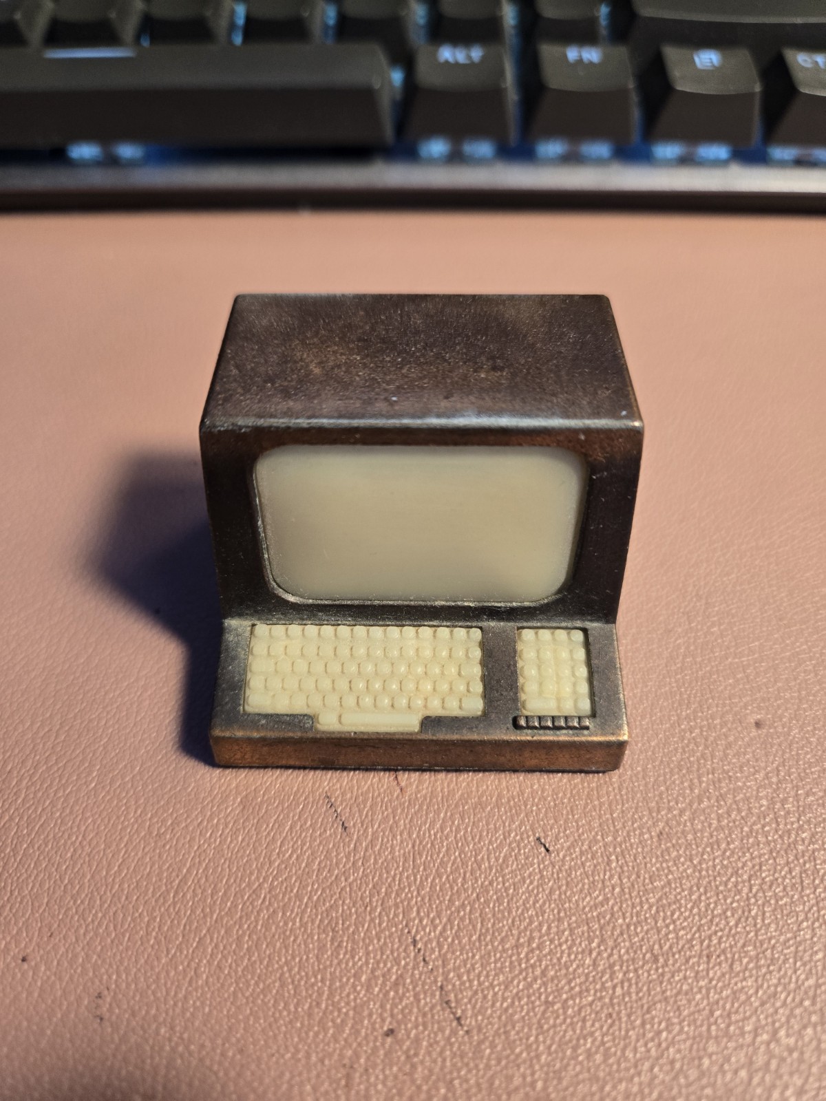 Vintage 1980s Diecast Desktop Computer Pencil Sharpener 1 1/2" Tall