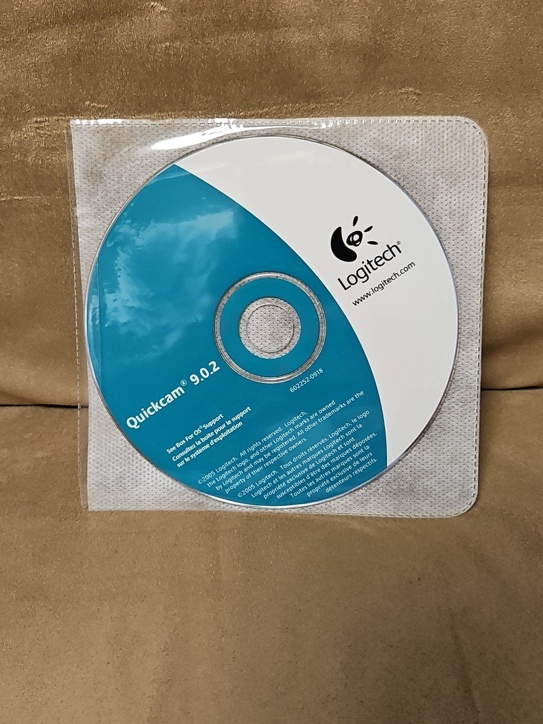 Logitech Quickcam 9.0.2 L/TB 176A 2005.9.16 P/N 602252-0918 Drivers Software CD