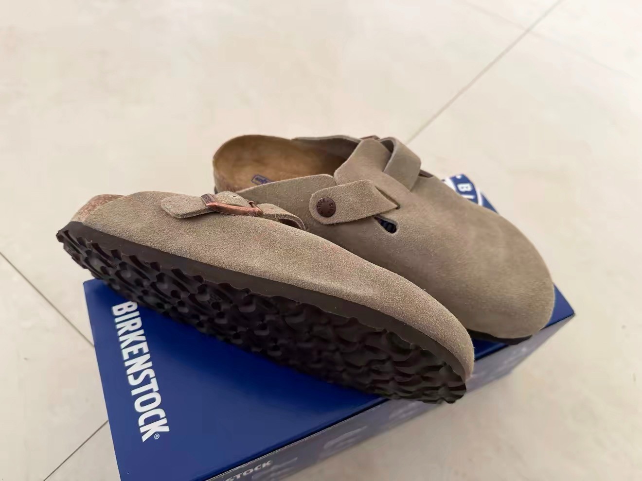 Birkenstock Boston Suede Clogs Unisex EU37-45 Taupe Soft Footbed slippers