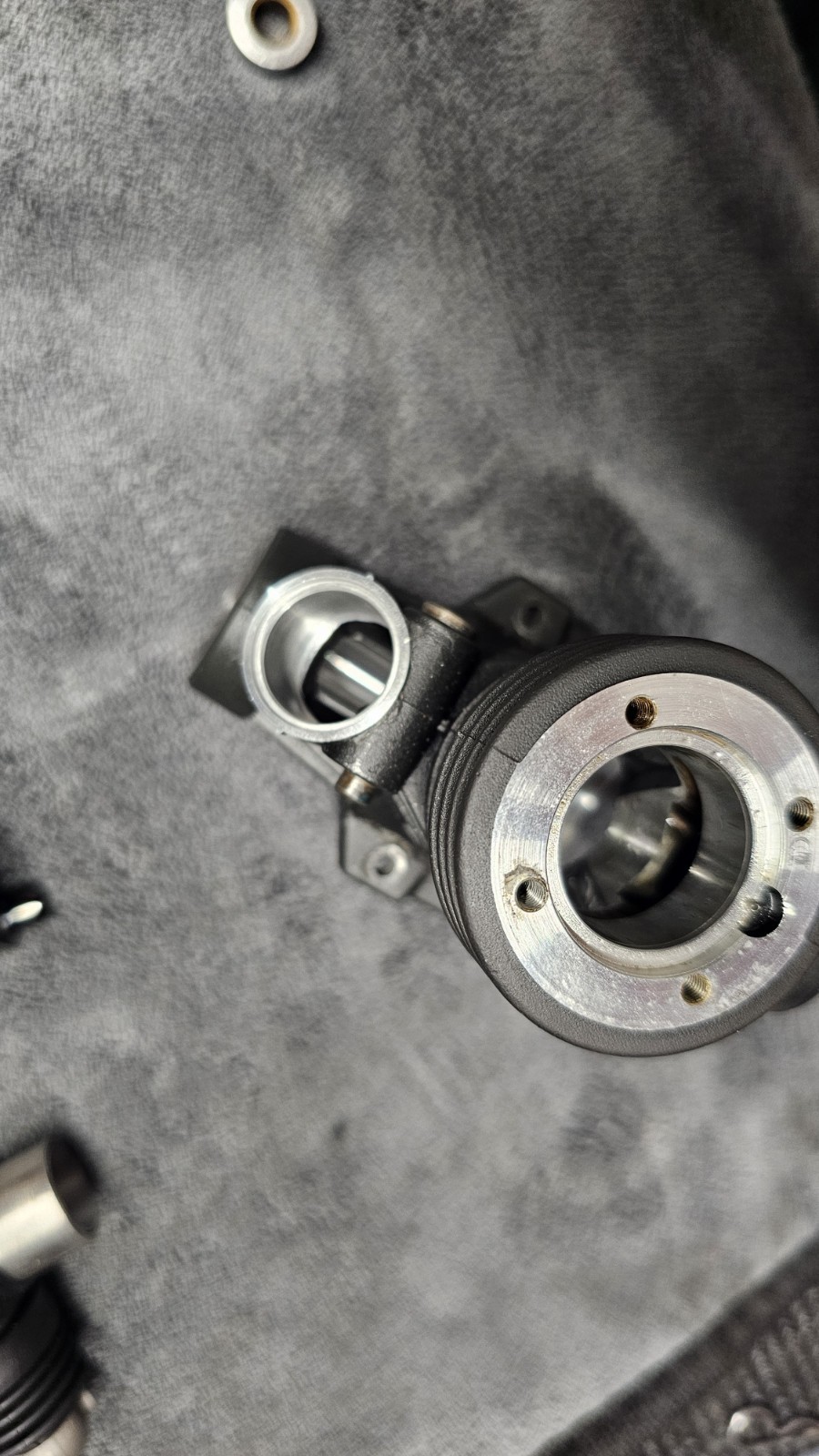 O.S. Engines R2104 Race Engine, Good Compression With Extra Glow Plugs