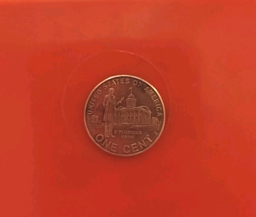 RARE 2009 No Mint mark errors Lincoln Memorial Penny VF