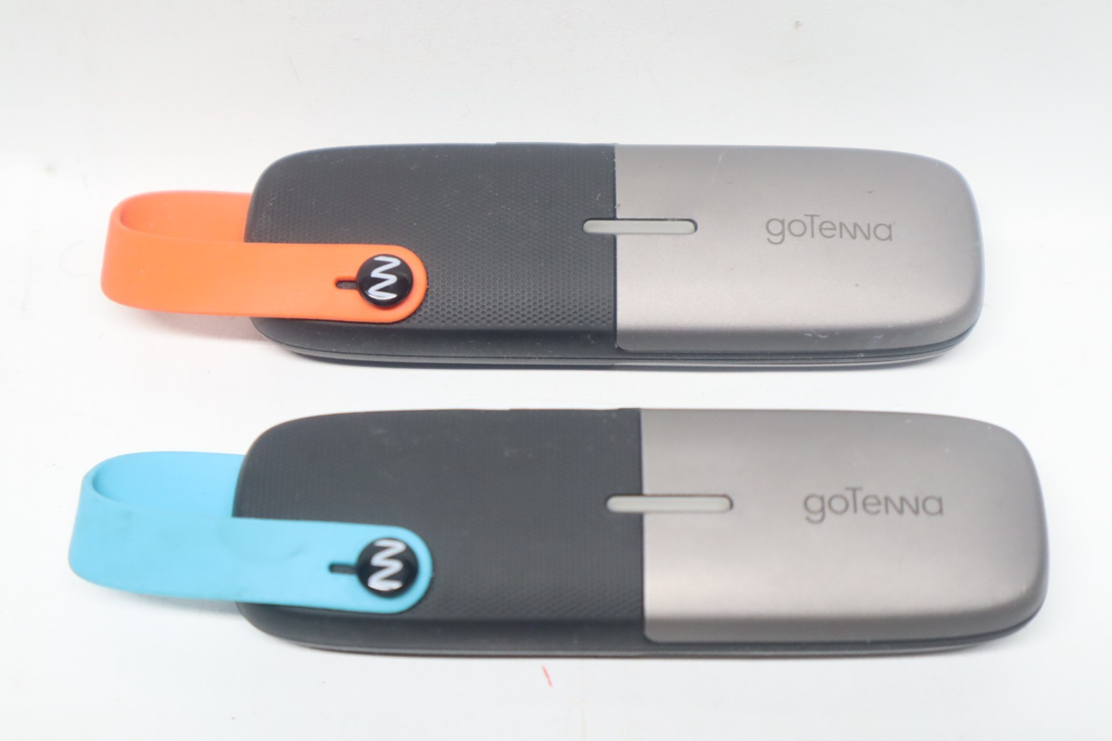 GoTenna Mesh Off-Grid Communication Devices Pair Hiking Emergency GPS Bluetooth