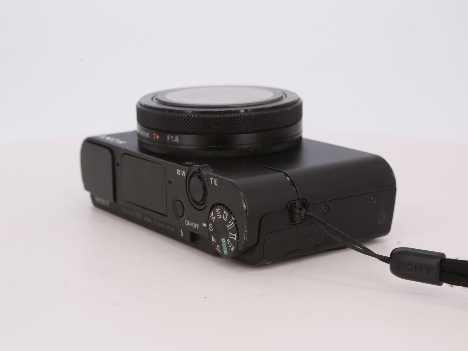 [Good, Fast Shipping] Sony DSC-RX100 V M5 Camera