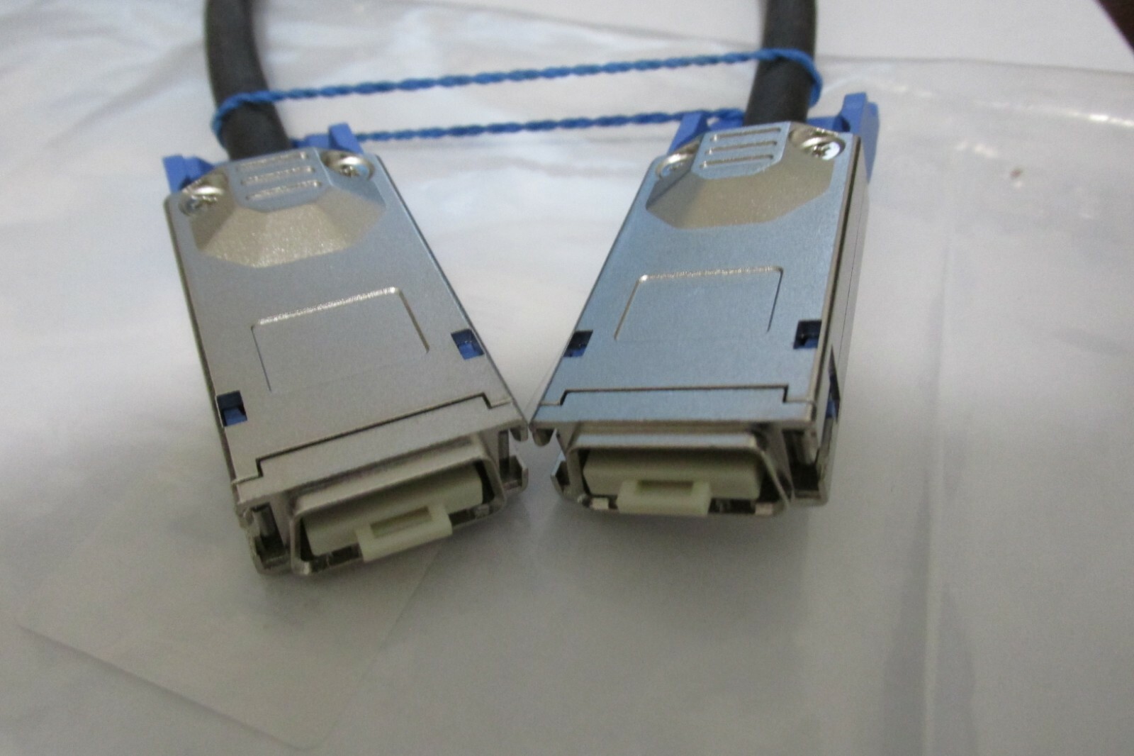 11521-001 Infinibank SAS 4X SFF-8470 External Connection Cable 0.5M