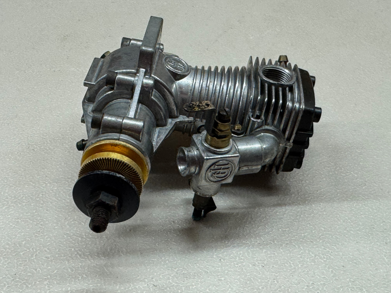Hirtenberger Hochleistungs-Motor HP 49 VT Spezial RC Airplane Engine
