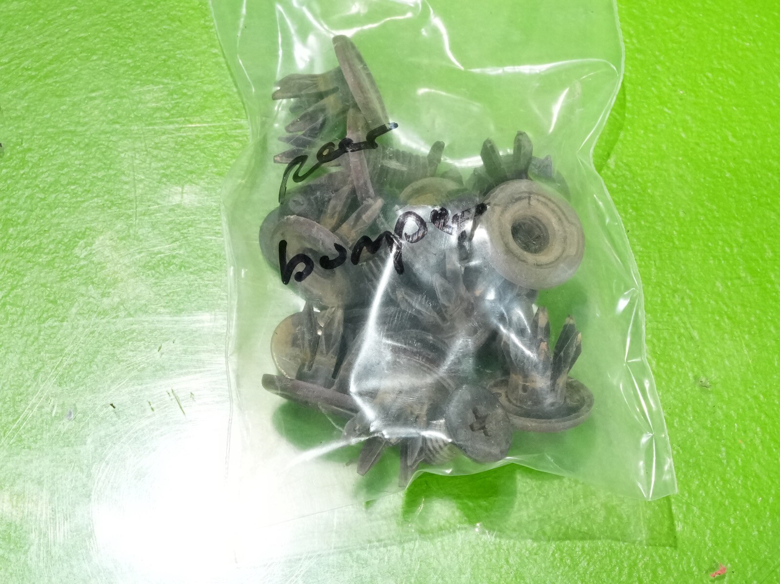 94-01 Integra OEM rear back bumper cover plastic mount screws