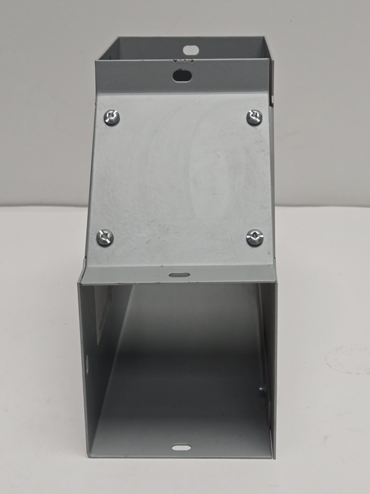 HOFFMAN F44T WIREWAY OR AUXILIARY GUTTER FITTING. SWEEP TEE.