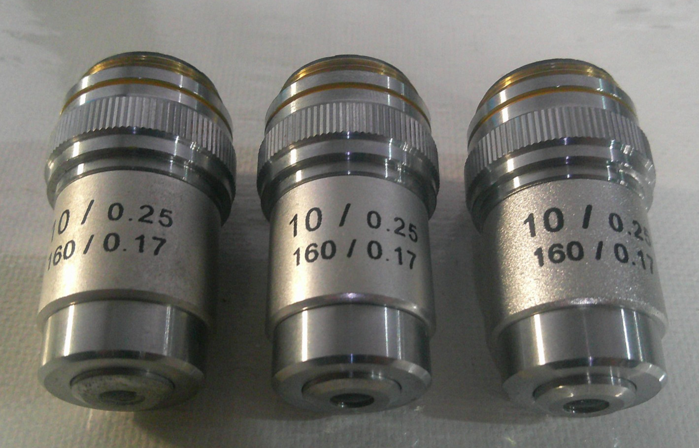Achromatic Objective Lens 10X 195 for Biological Microscope
