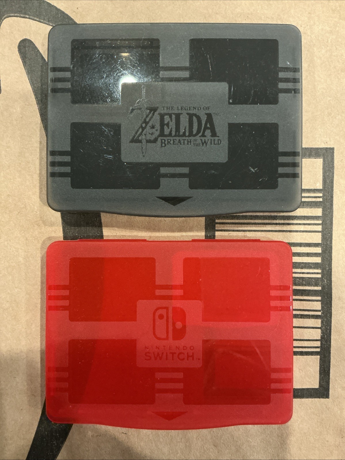 2x Nintendo Switch Game Cart Holders: Legend Of Zelda: Breath Of The Wild & Red