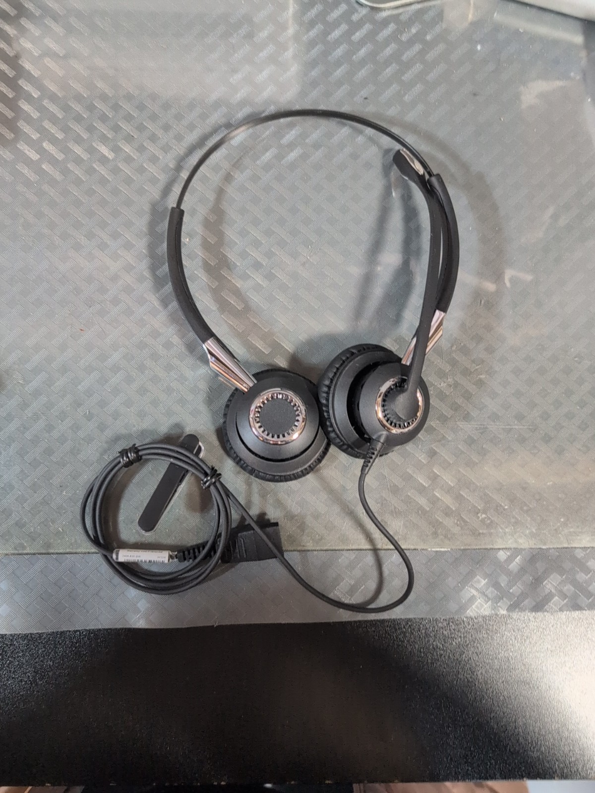 Jabra BiZ 2400 II DUO Over-The-Head Noise-Canceling QD Headset 2409-820-205 #R9