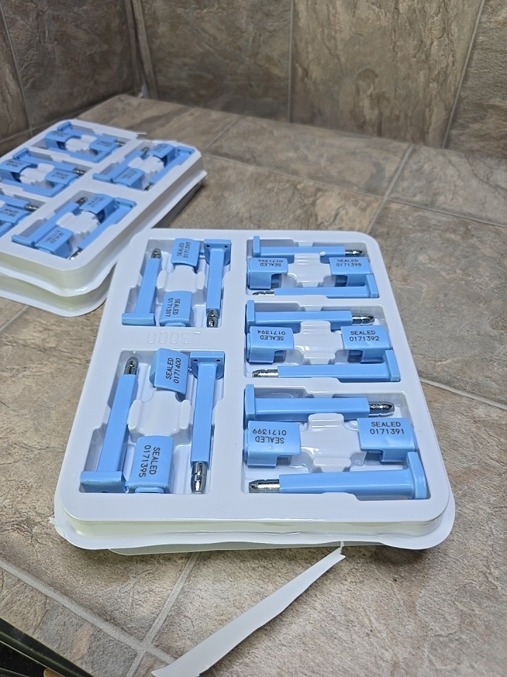 Blue Universal Locktainer L3000 Single Use Security Seals 50 PC