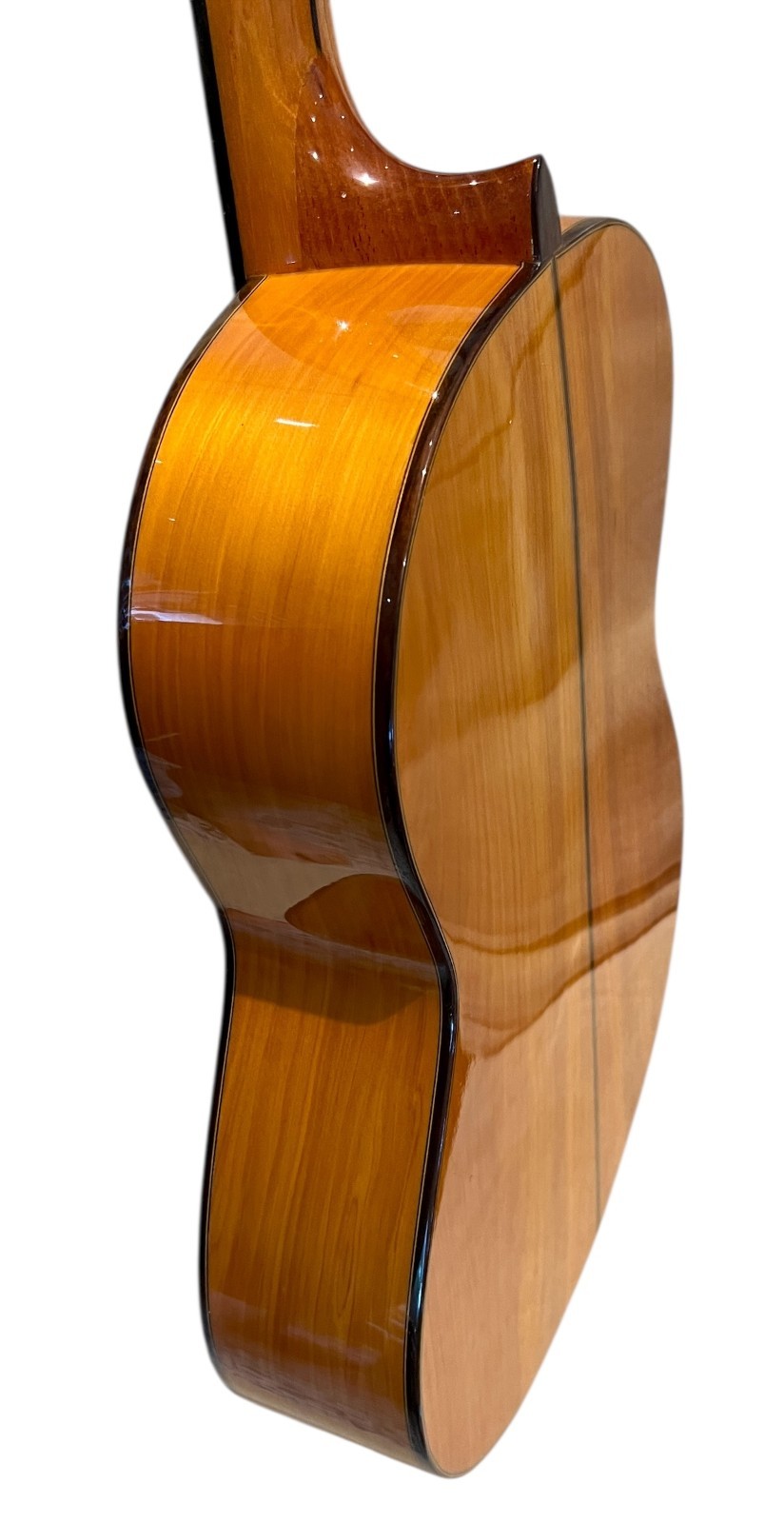 NEW Juan Montes Flamenco Guitar 132 w PEGS Cypress + Solid Spruce Top Made Spain