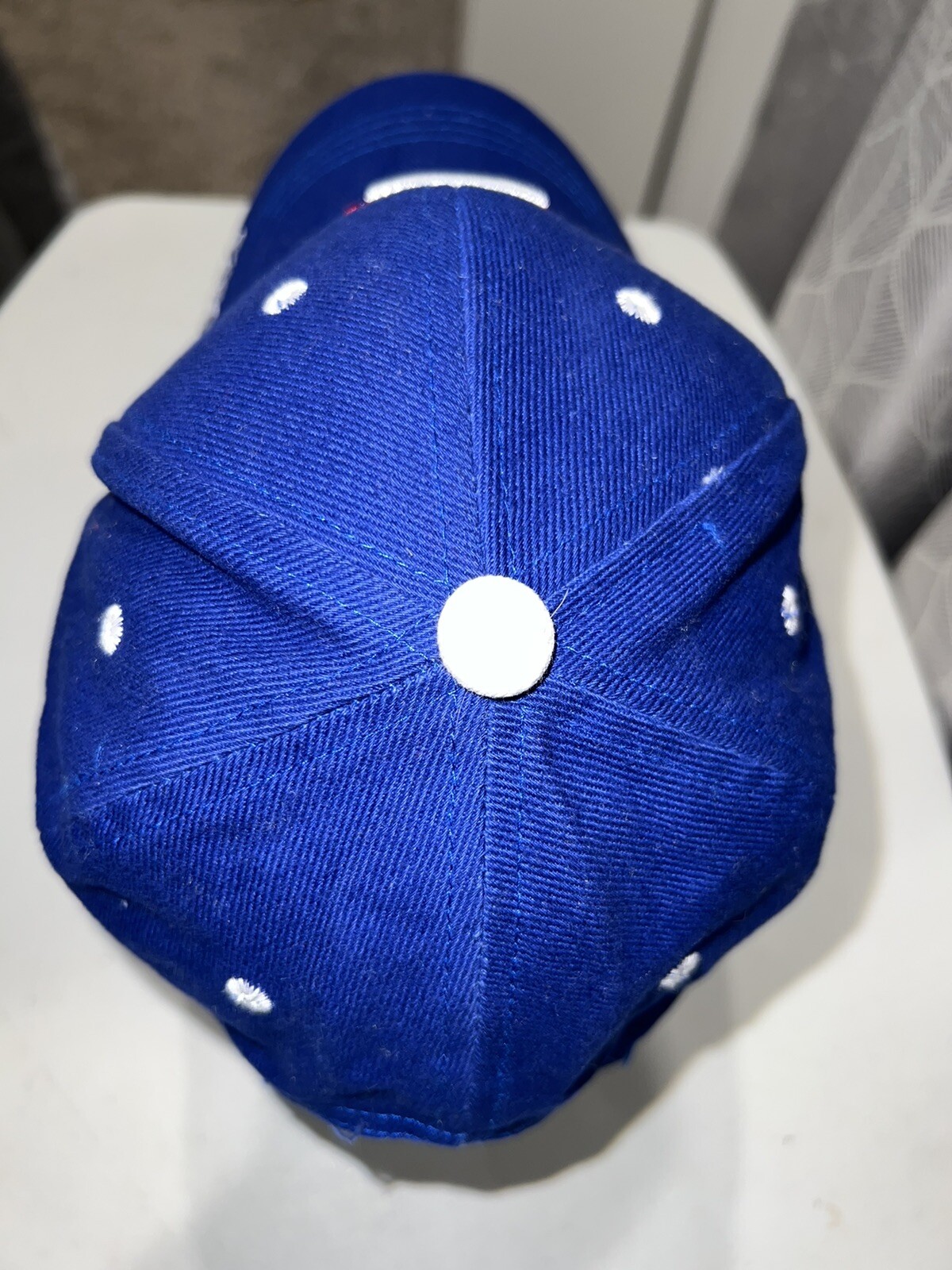 Chicago Cubs Fan Favorite Royal BLue White C EmbroideredHat Cap Hook Loop EUC