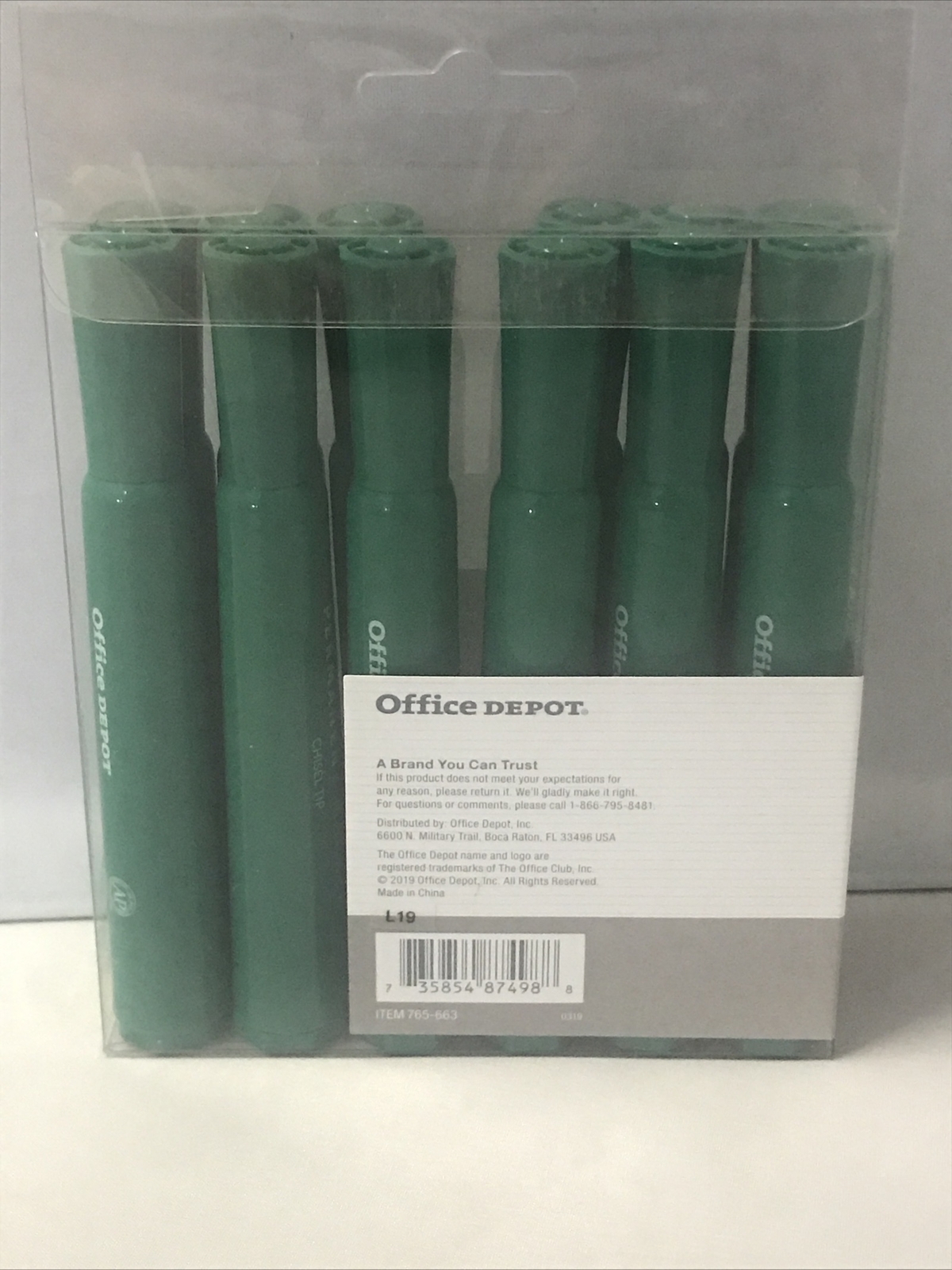 Permanent Markers Chisel Tip 12 Count GREEN (1) Pack
