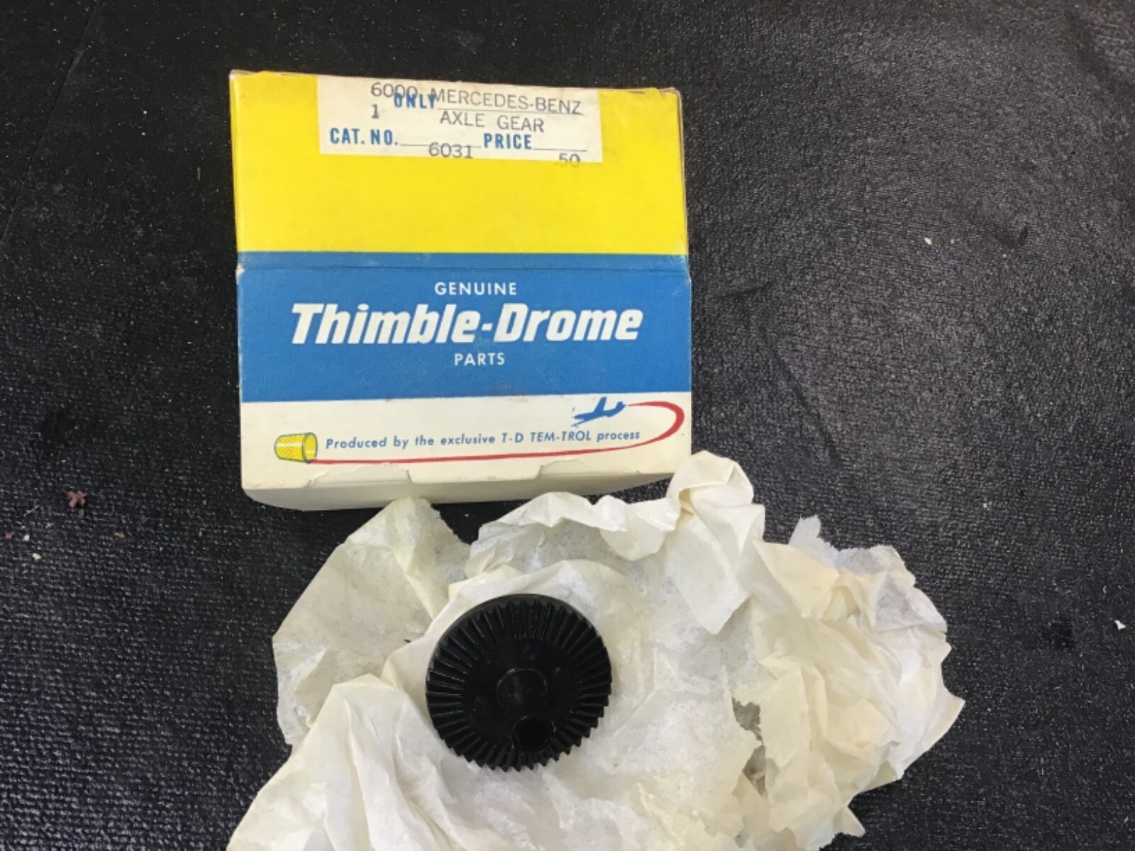 Cox Thimble Drome Gas Powered Mercedes parts Model airplane