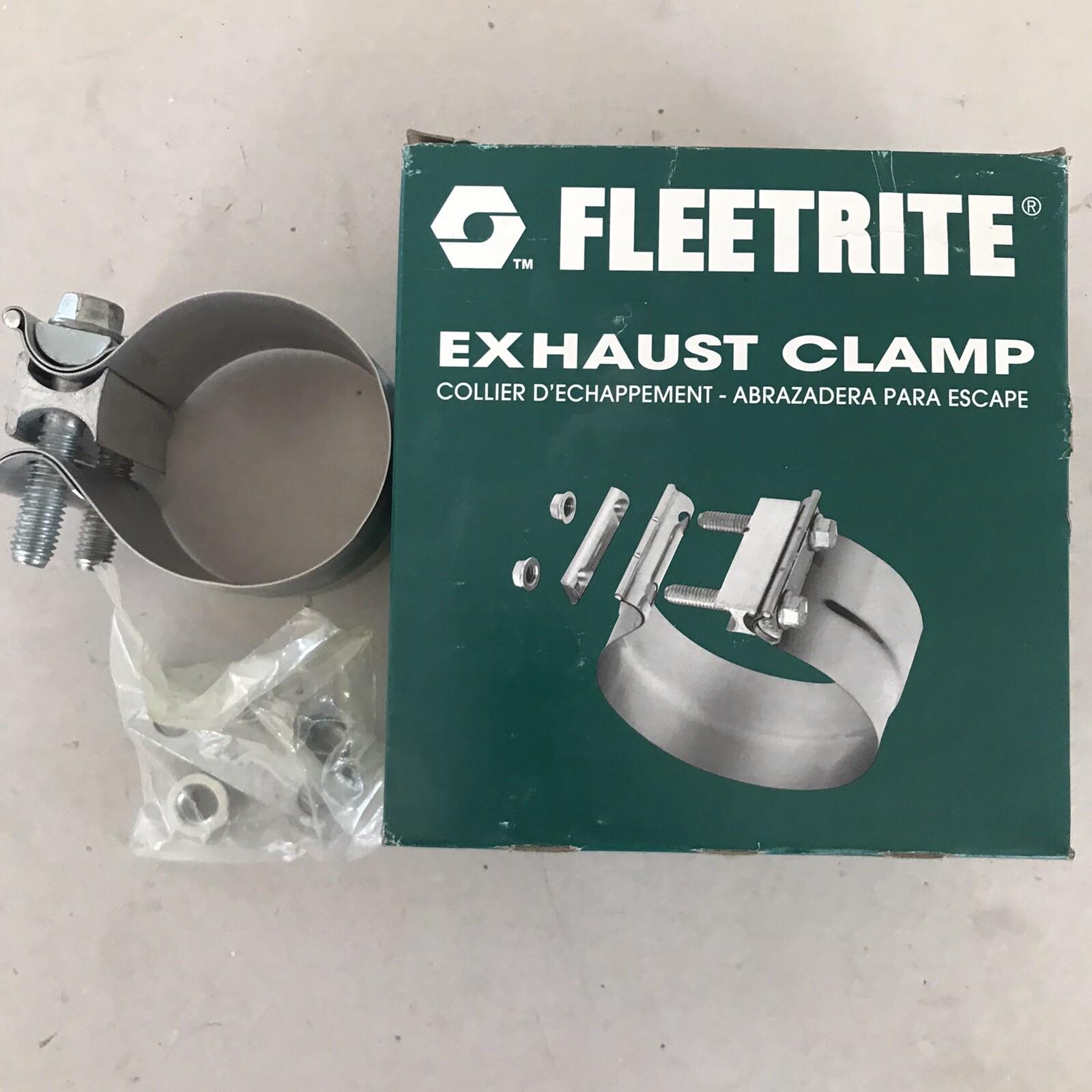 FLEETRITE 2.75” Exhaust Band Clamp EC27PLA For International And Many Others