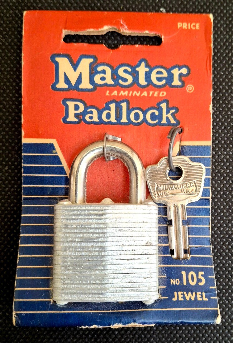 Vtg Master Padlock 105 Jewel on original 1950s package, 1 7/8" x 1 1/4", 2 keys
