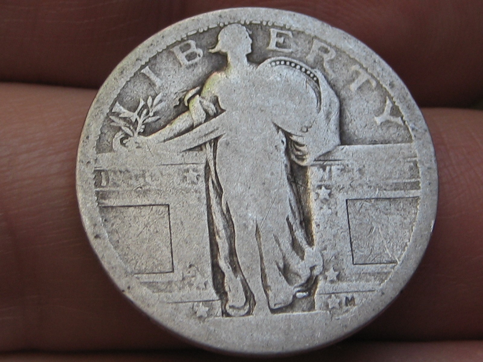 Dateless Silver Standing Liberty Quarter, Type 1 Variety Minted in 1916 and 1917