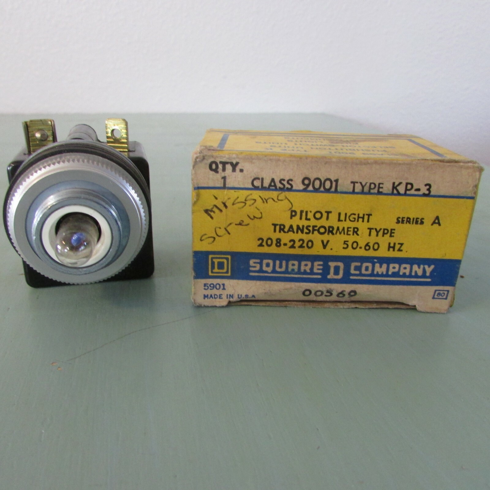 Square D 9001 KP-3 Pilot Light Transformer Type 208-220V 50-60HZ Ser. A No Lens