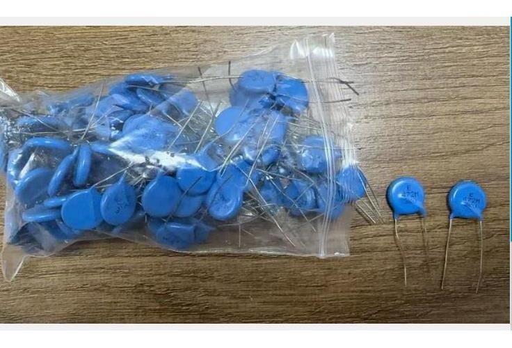 100pcs/lot high-voltage ceramic capacitor 3KV/472 4700PF 4.7nF 3000V #E1