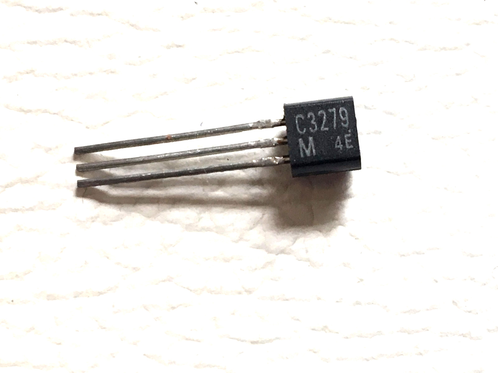 LOT OF 2 2SC3279N  NPN Encapsulated Transistor C3279N ECG 11  NTE 11 BY TOSHIBA
