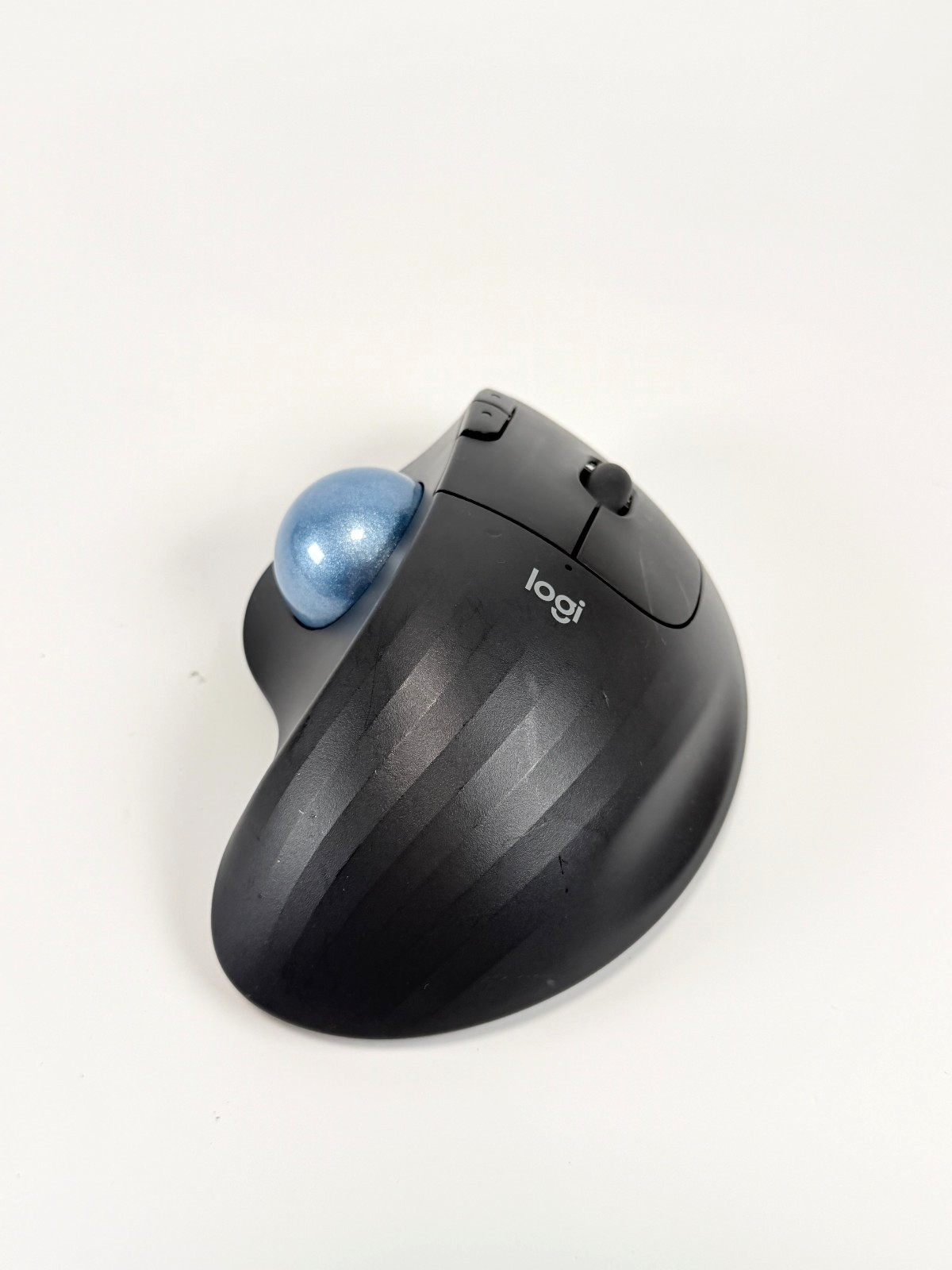 Logitech Ergo M575S Wireless Trackball Mouse, Wireless Ergonomic Mouse