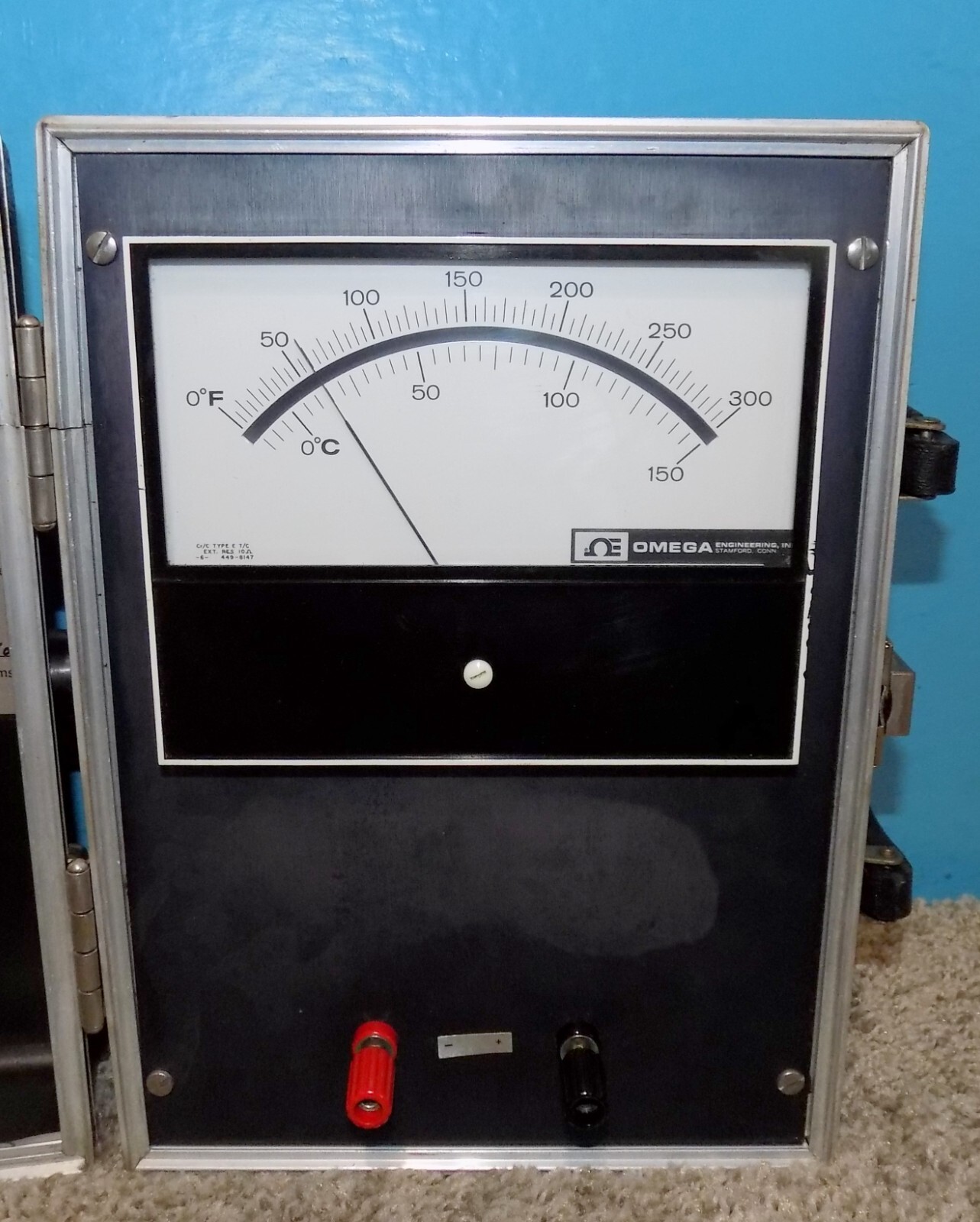 Omega Engineering 8020 Pyrometer w/ Probe Working Condition