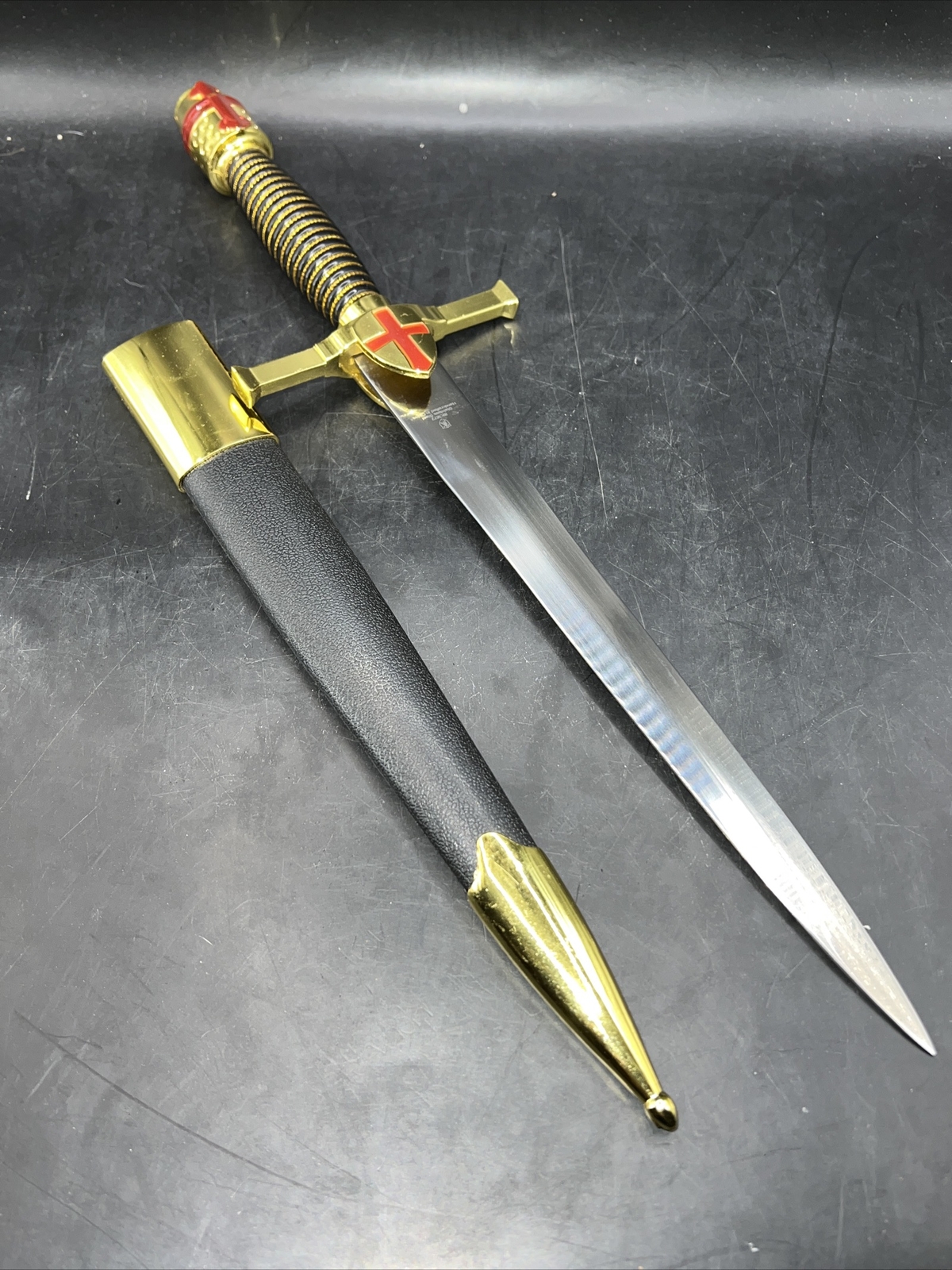 Kriegar Templar Dagger With Sheaths BK3672
