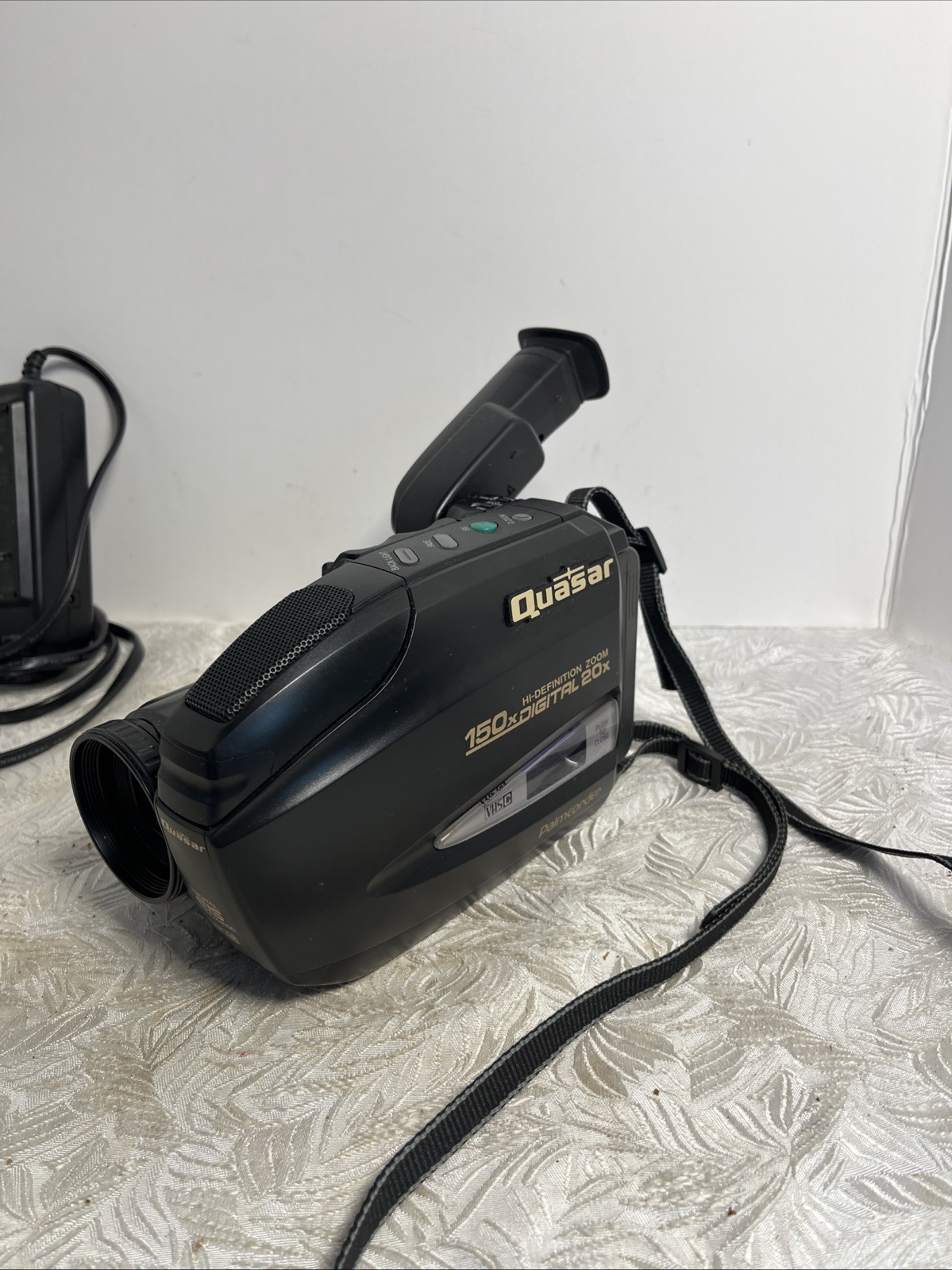 Quasar Palmcorder 150x Digital 20x With Accessories Tested