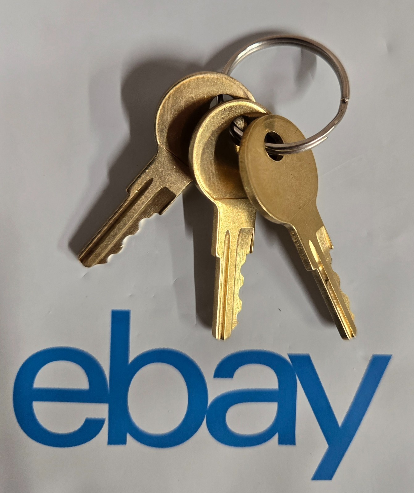 ES604  3keys Esp/Hon/Cam Lock/Herman Miller/Timberlie cut to code ES604
