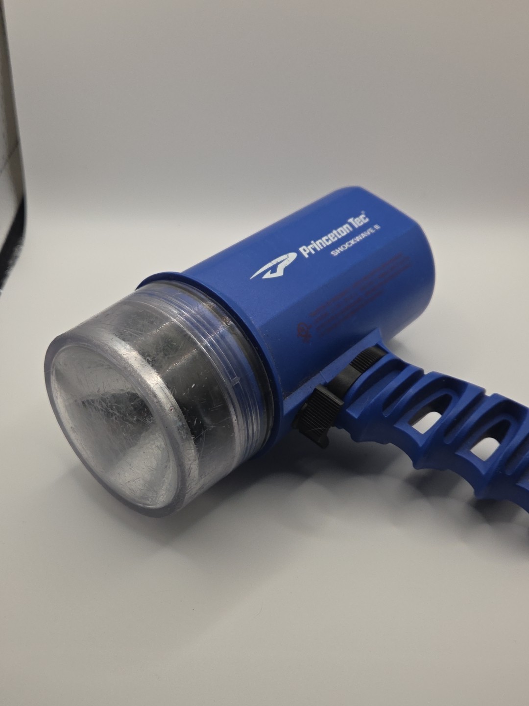 Princeton Tec Shockwave II Dive Light Blue