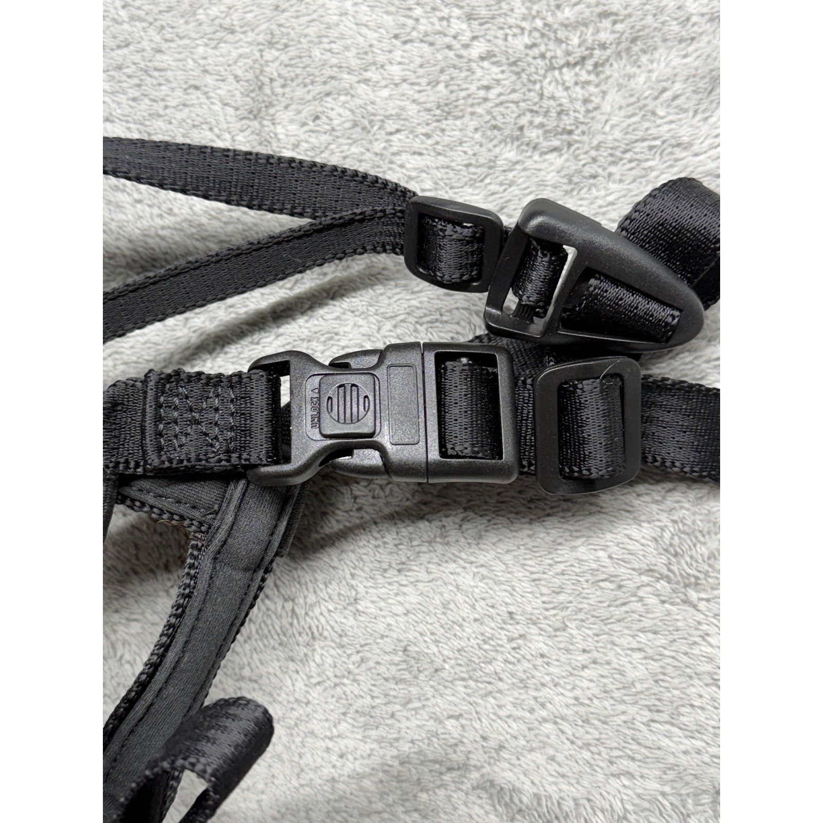 Baskerville Ultra Dog Muzzle Size 4 Black Adjustable Basket Style Humane TPR